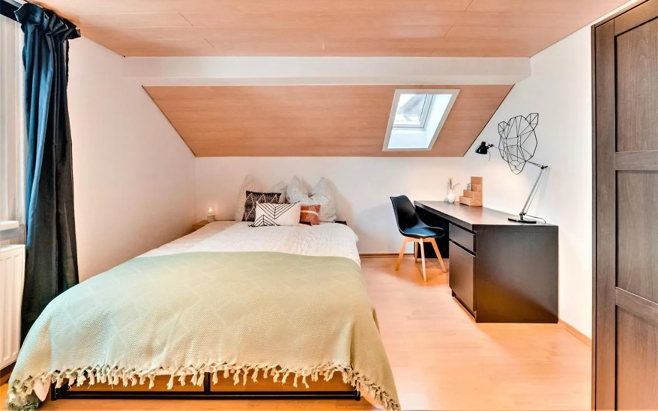 Stuttgart Am Wasen Toplage 4Zi 80Qm Apartmán
