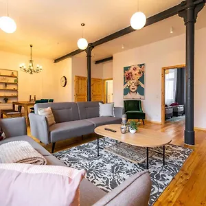 https://groer-terrassentraum-in-klein-venedig.bestleipzighotels.com